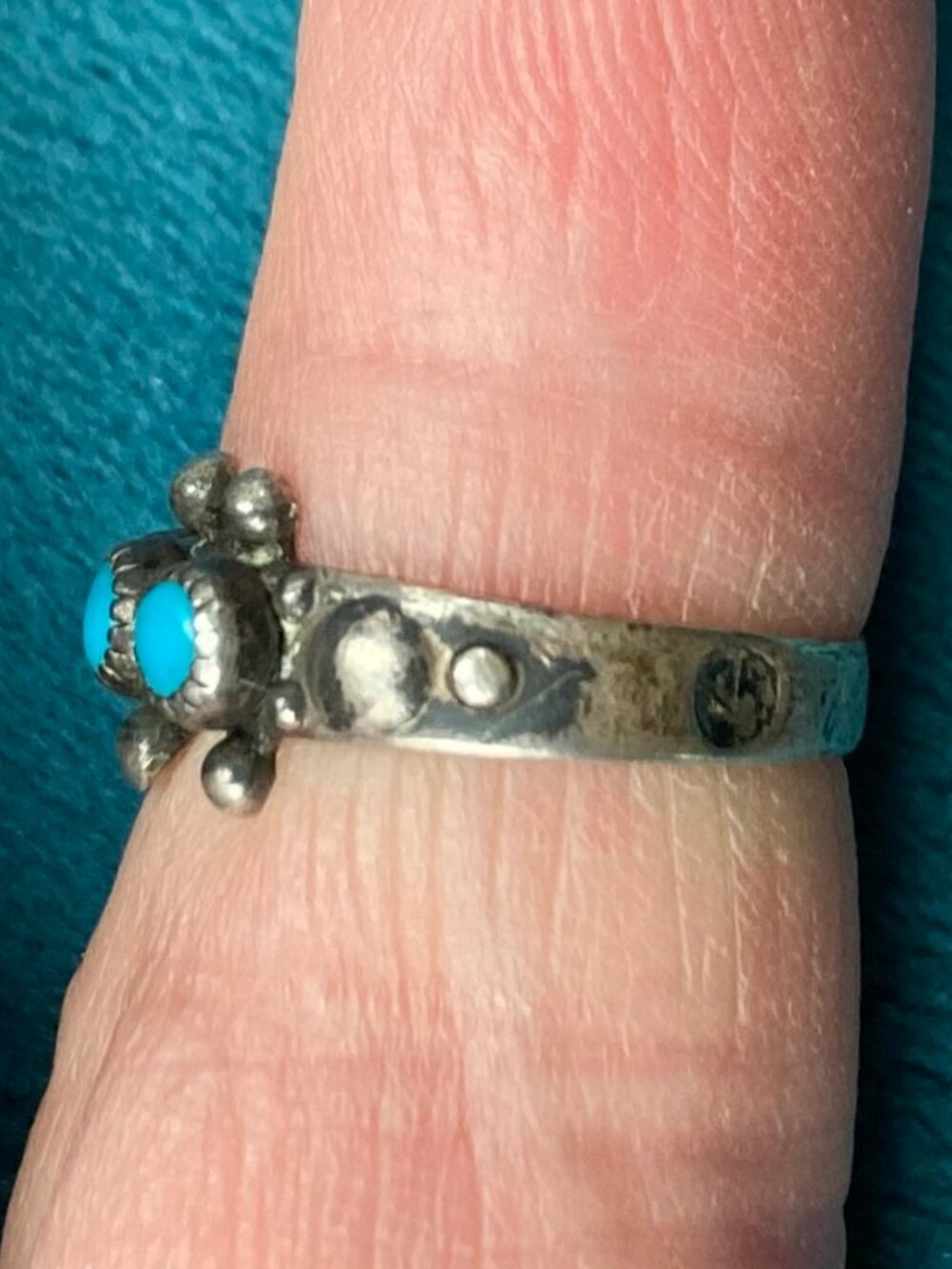 Vintage Zuni Petit Point Turquoise and Sterling Ring - Picture 2 of 4